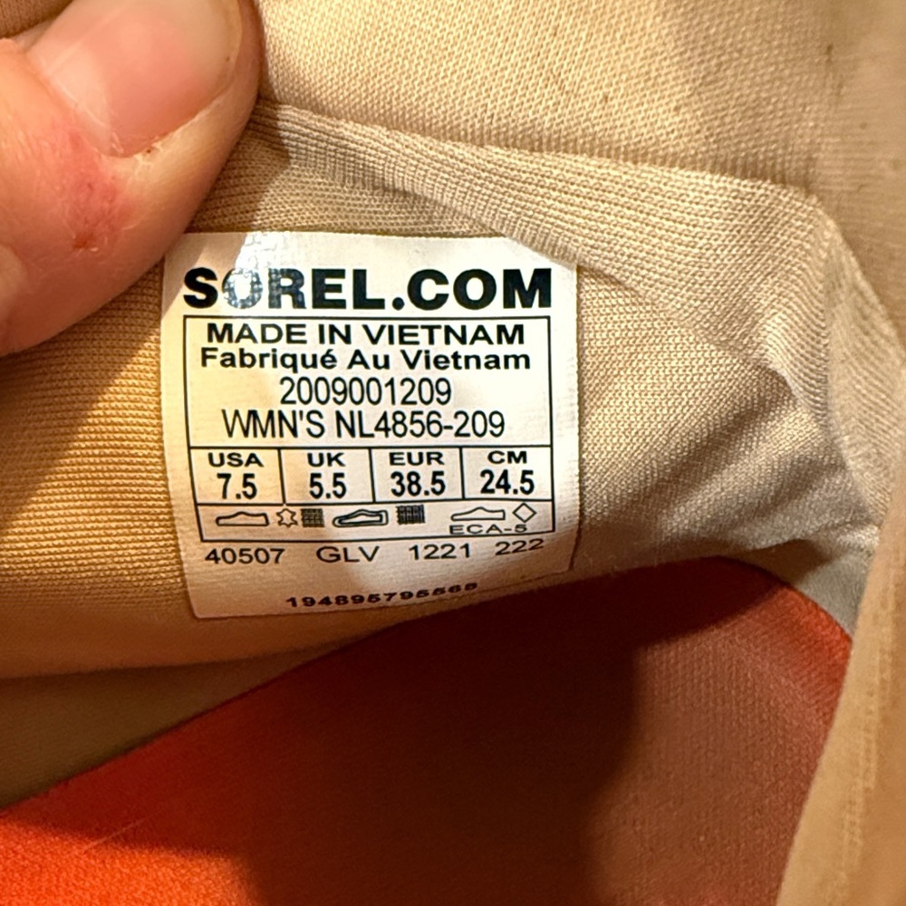 SOREL ONA 503 Mid Beige and Black High-Top Shoes - size 7.5 - Picture 2 of 6